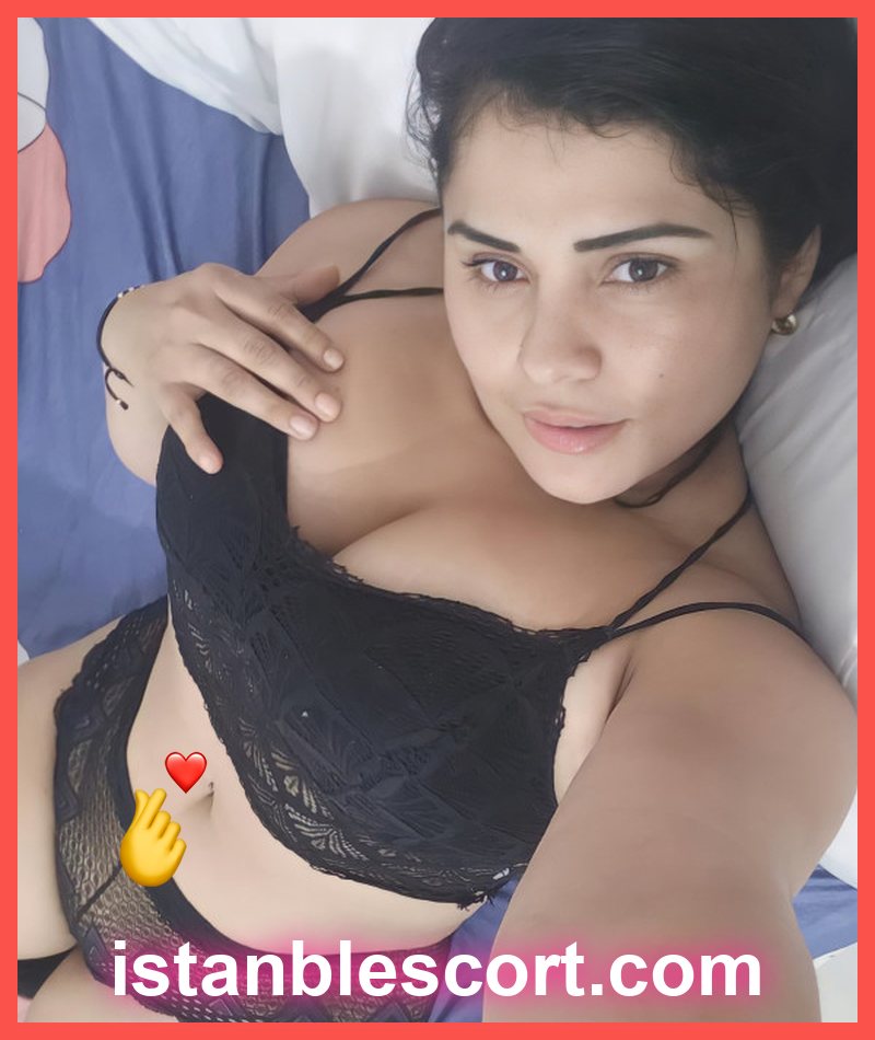 Tuğçe, 25 — بطاقة فترينة Alibey